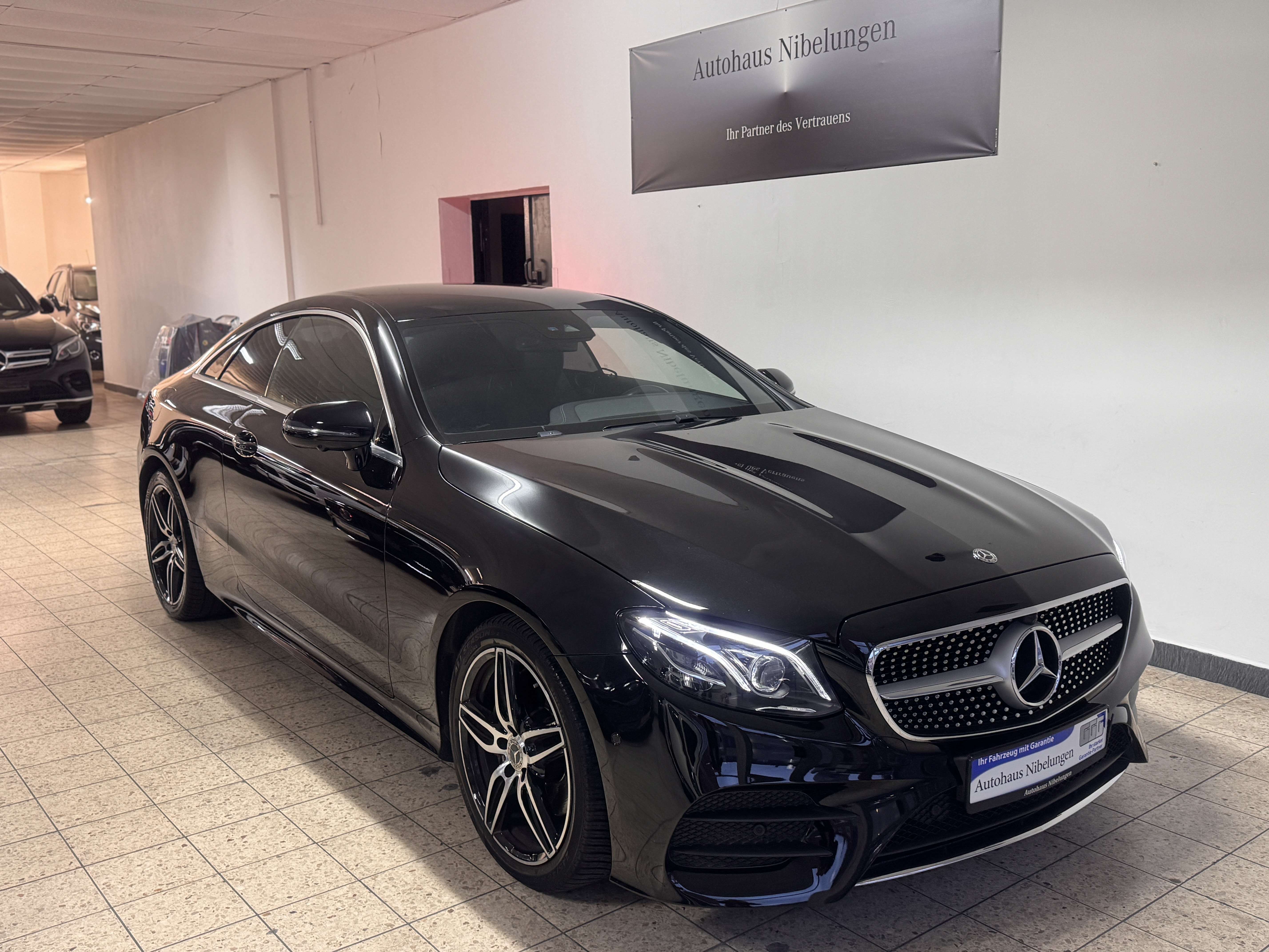 Second hand Mercedes Benz E-Class 200