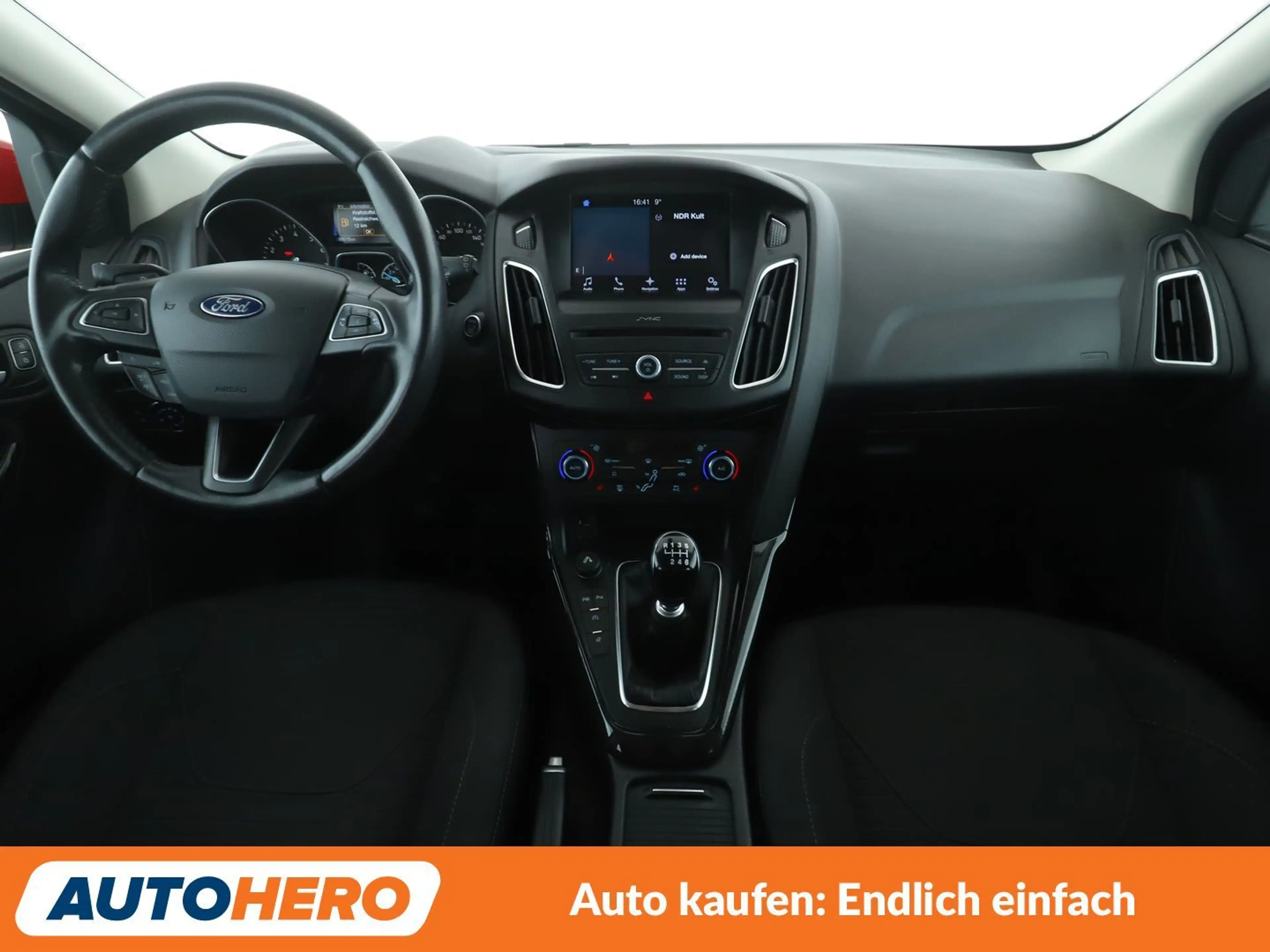 Ford Focus 1.0 EcoBoost Titanium*CAM*PDC*SHZ*KLIMA* — photo 12