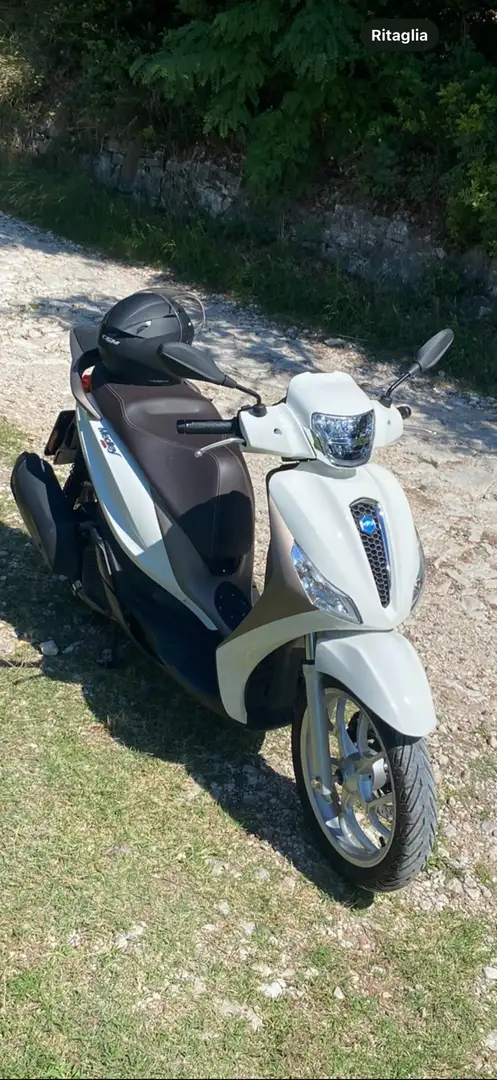 Piaggio Medley 125 abs - 1