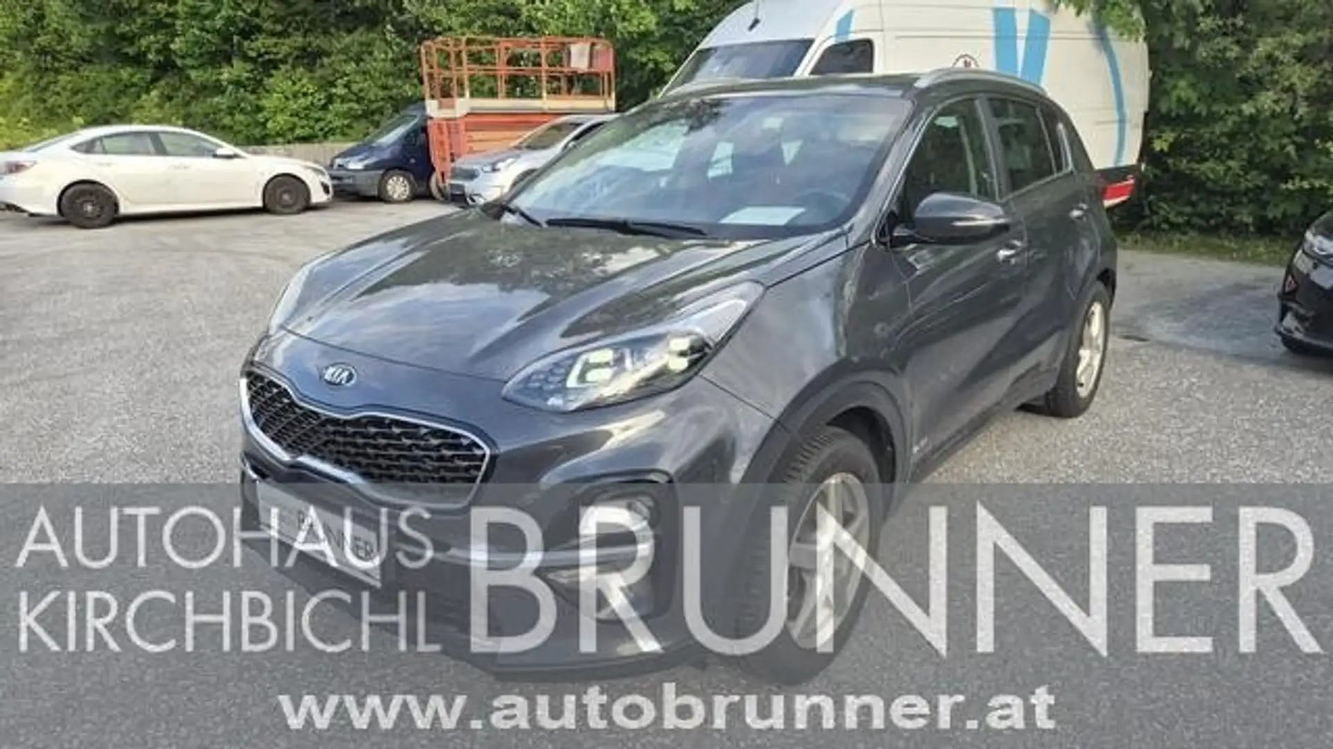 Kia Sportage 1,6 CRDI SCR MHD AWD Gold DCT Aut. Grau - 1