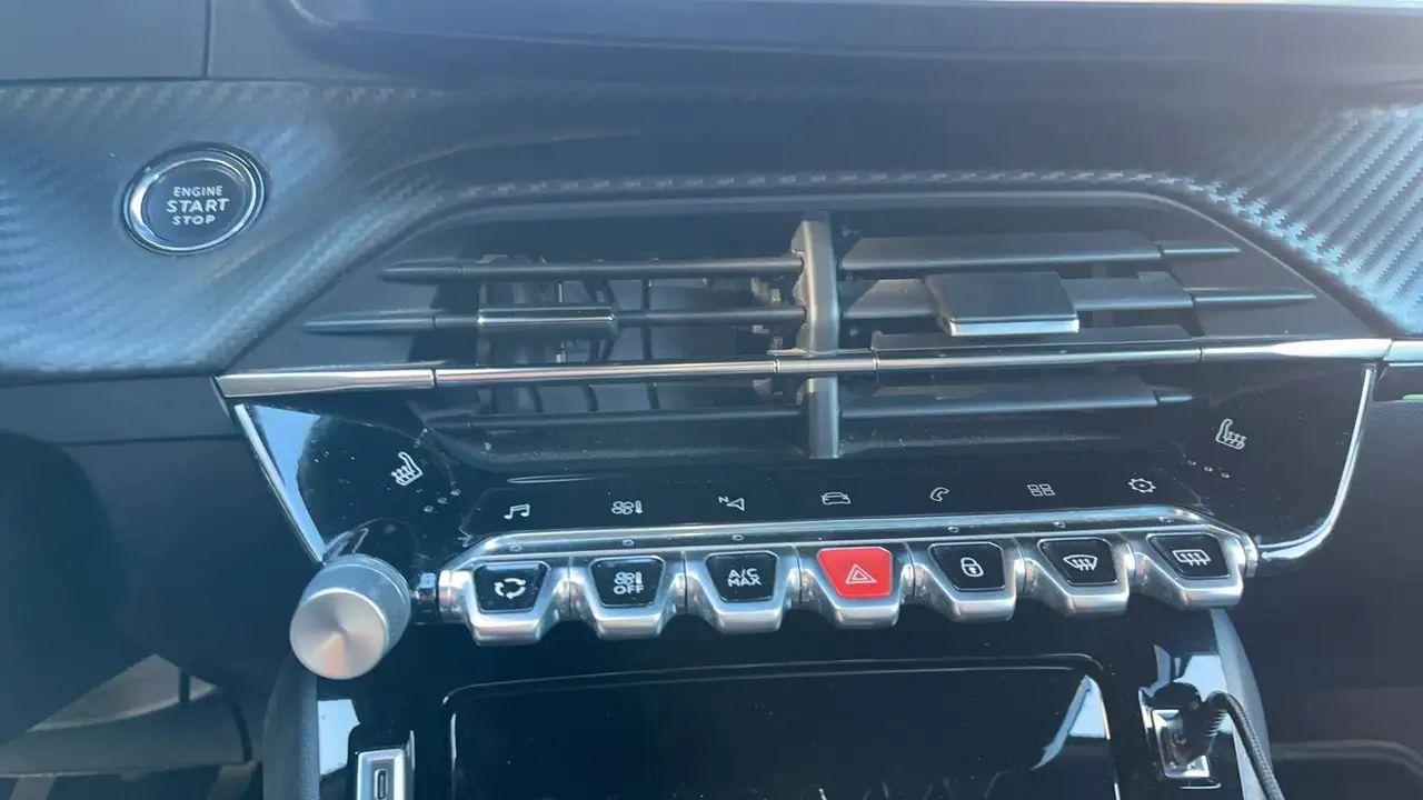 Peugeot 2008 2008 — photo 29