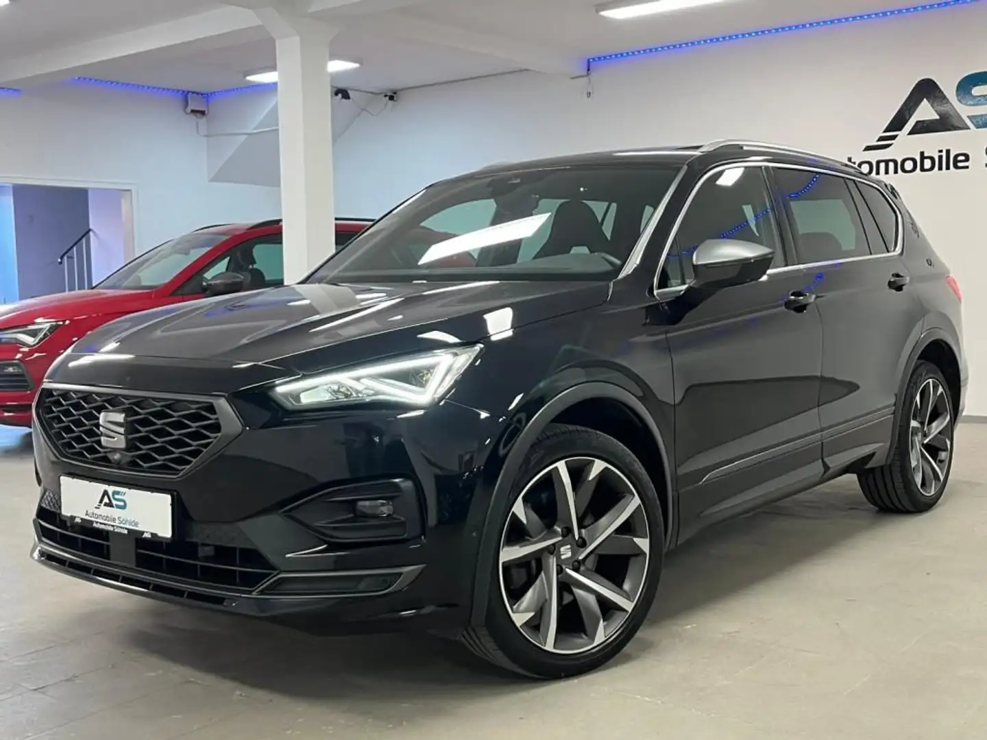 SEAT Tarraco 2.0 TSI FR DSG 4Drive Pano/AHK/360Kam/St Schwarz - 2