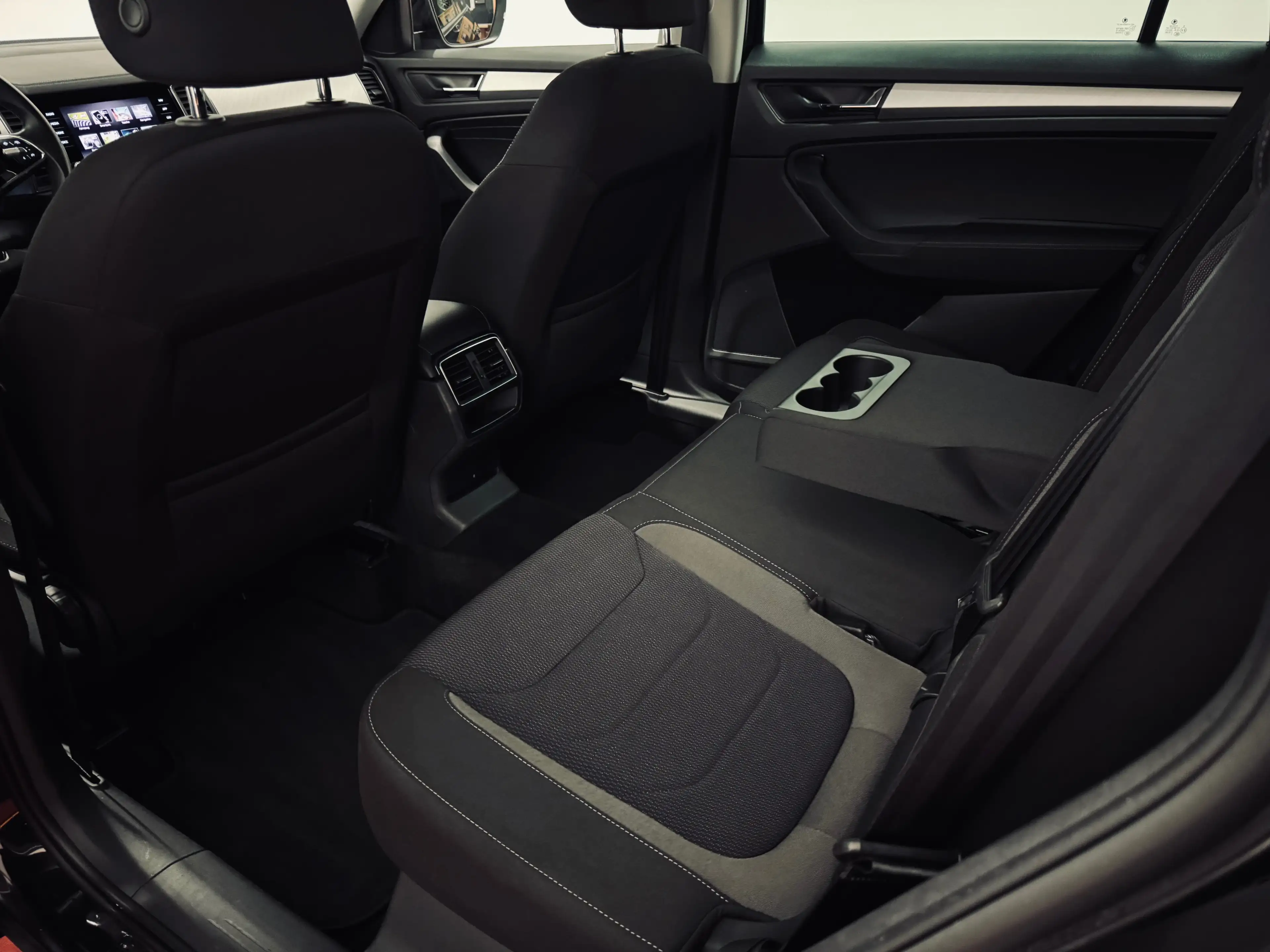 Skoda Kodiaq Ambition 4x4*Facelift*Kamera*SZH*1 Besitz* — photo 12