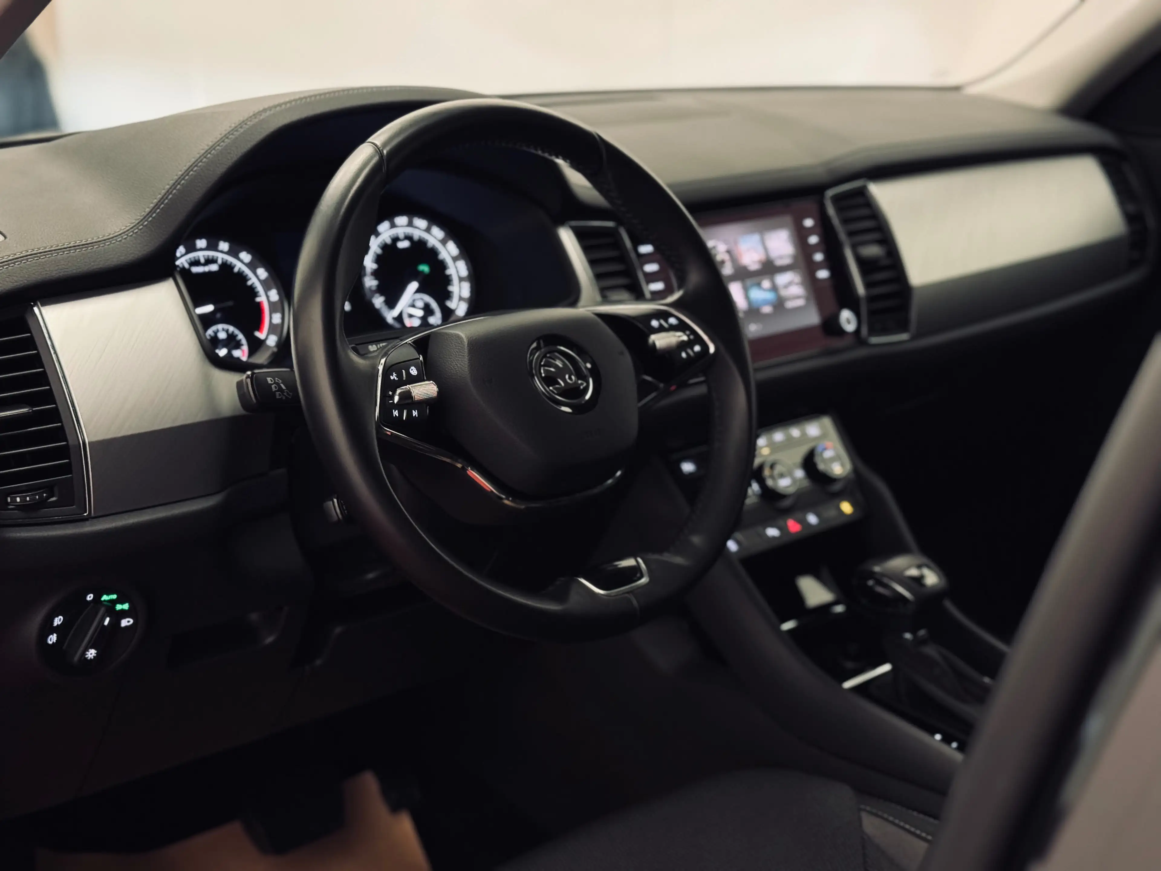 Skoda Kodiaq Ambition 4x4*Facelift*Kamera*SZH*1 Besitz* — photo 8