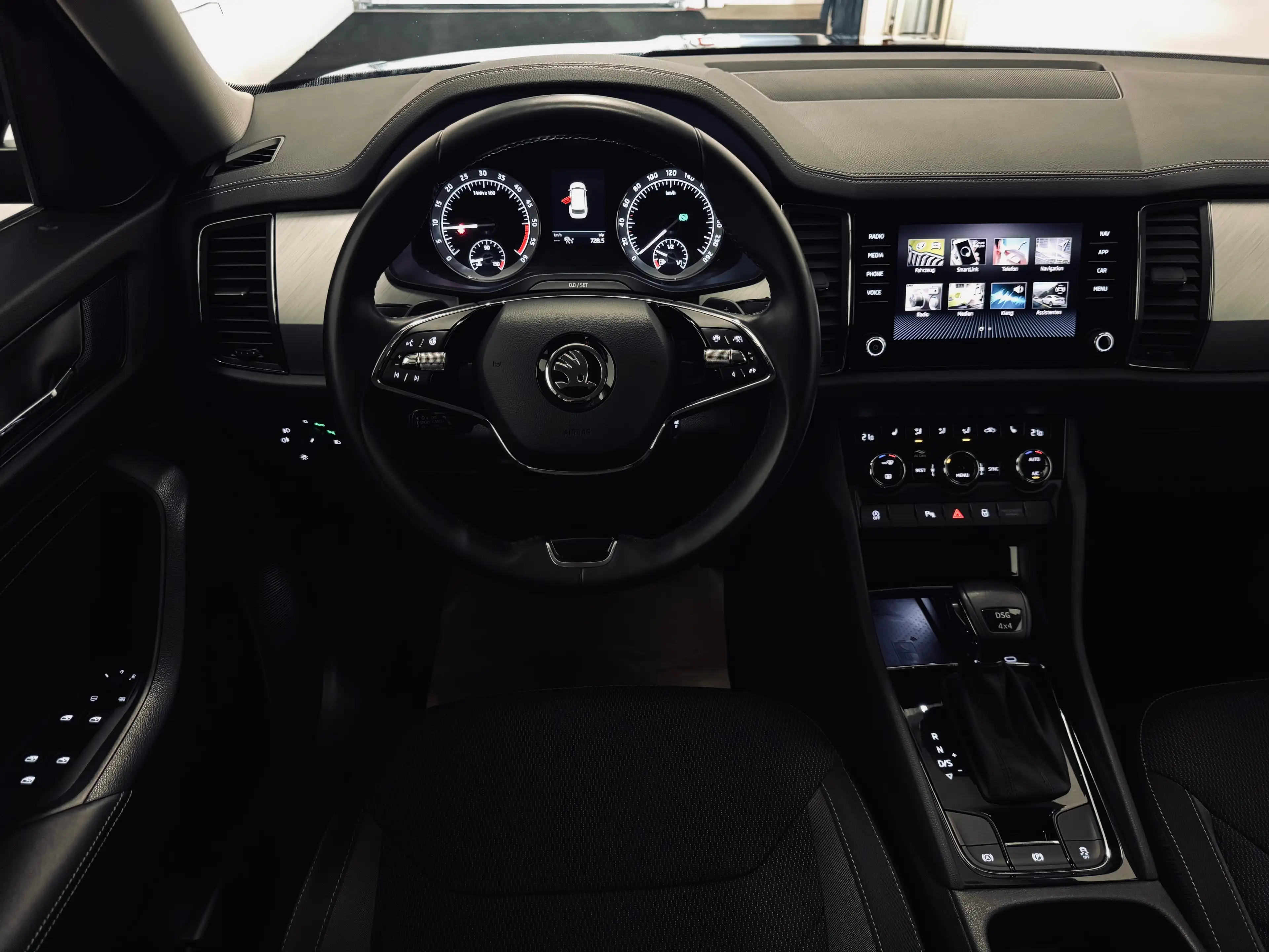 Skoda Kodiaq Ambition 4x4*Facelift*Kamera*SZH*1 Besitz* — photo 13