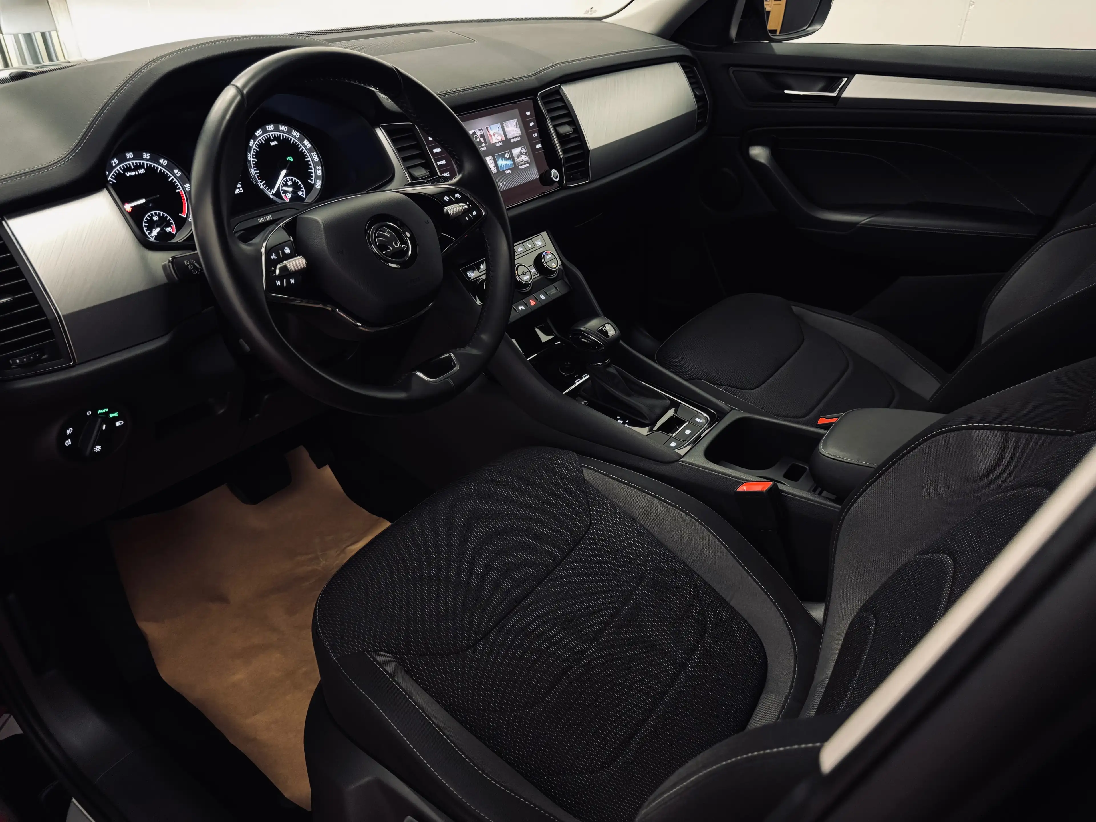 Skoda Kodiaq Ambition 4x4*Facelift*Kamera*SZH*1 Besitz* — photo 9