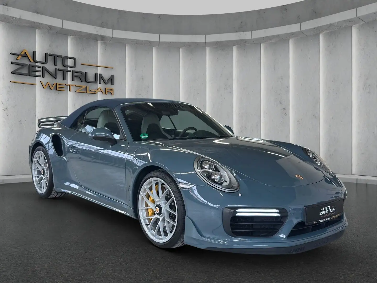 Porsche 991 911 Turbo S Cabriolet Aero Kit Approved Blau - 1