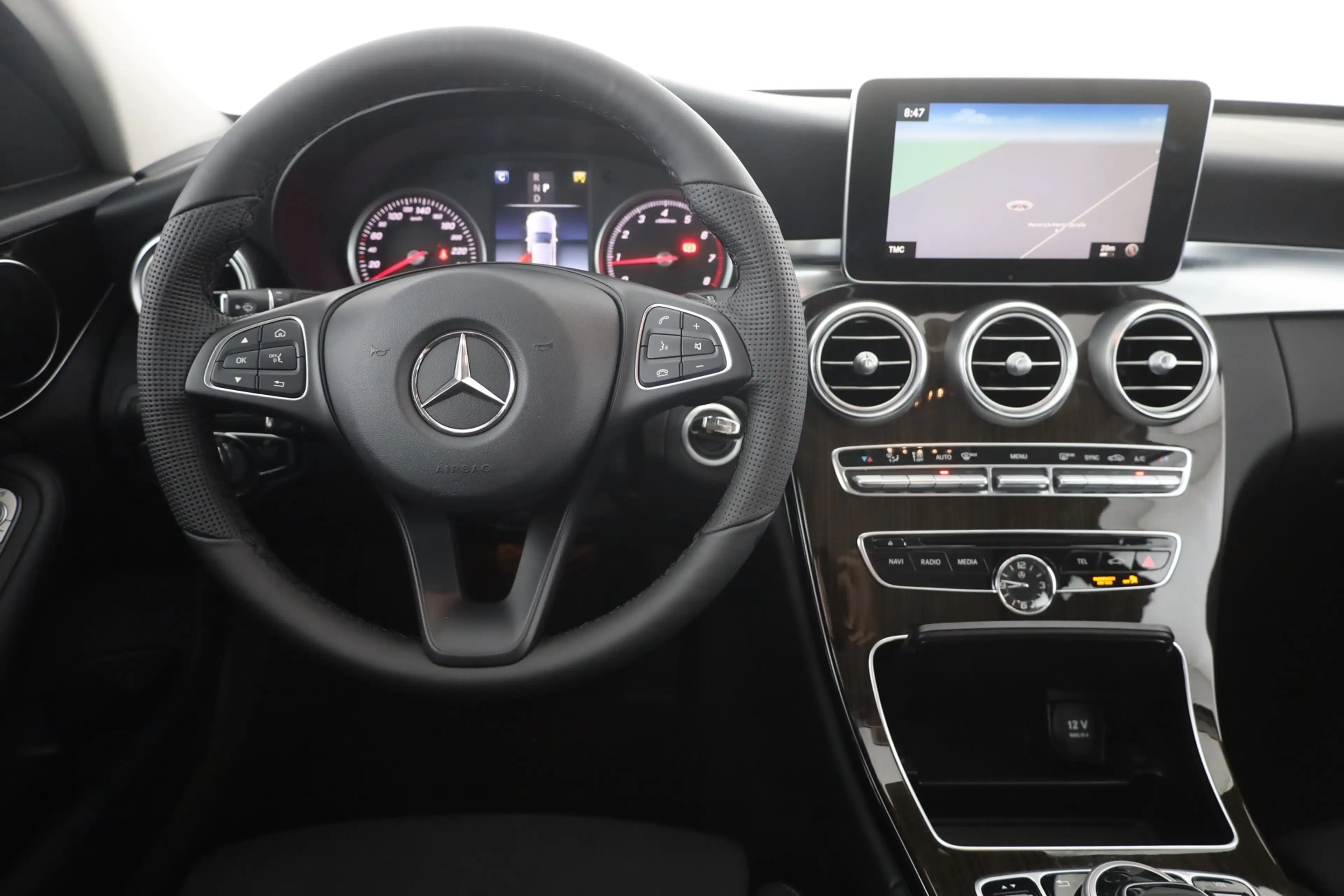 Mercedes-Benz C 180 C180 LED Kamera Navi Sitzheizung Tempomat — photo 10