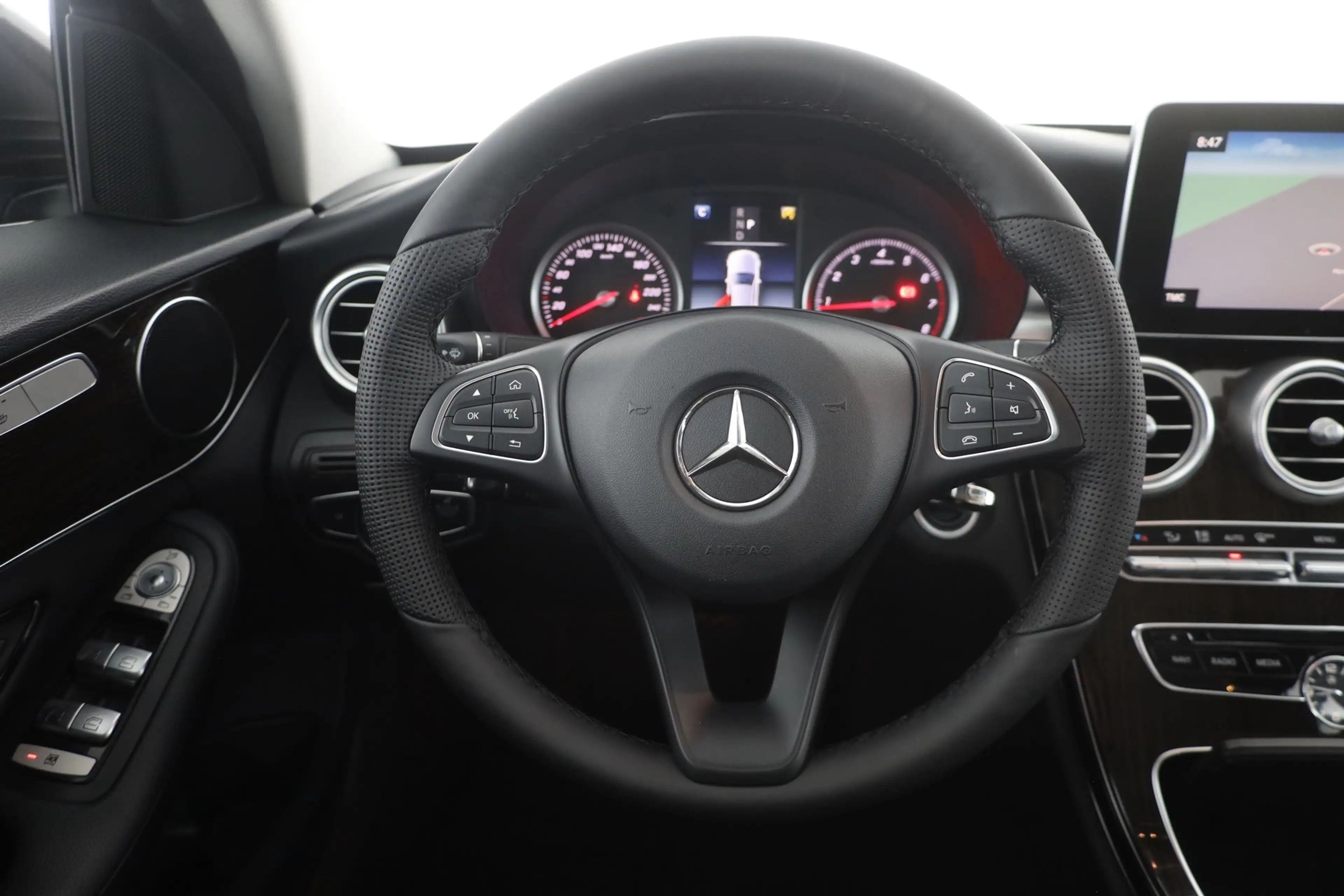 Mercedes-Benz C 180 C180 LED Kamera Navi Sitzheizung Tempomat — photo 15