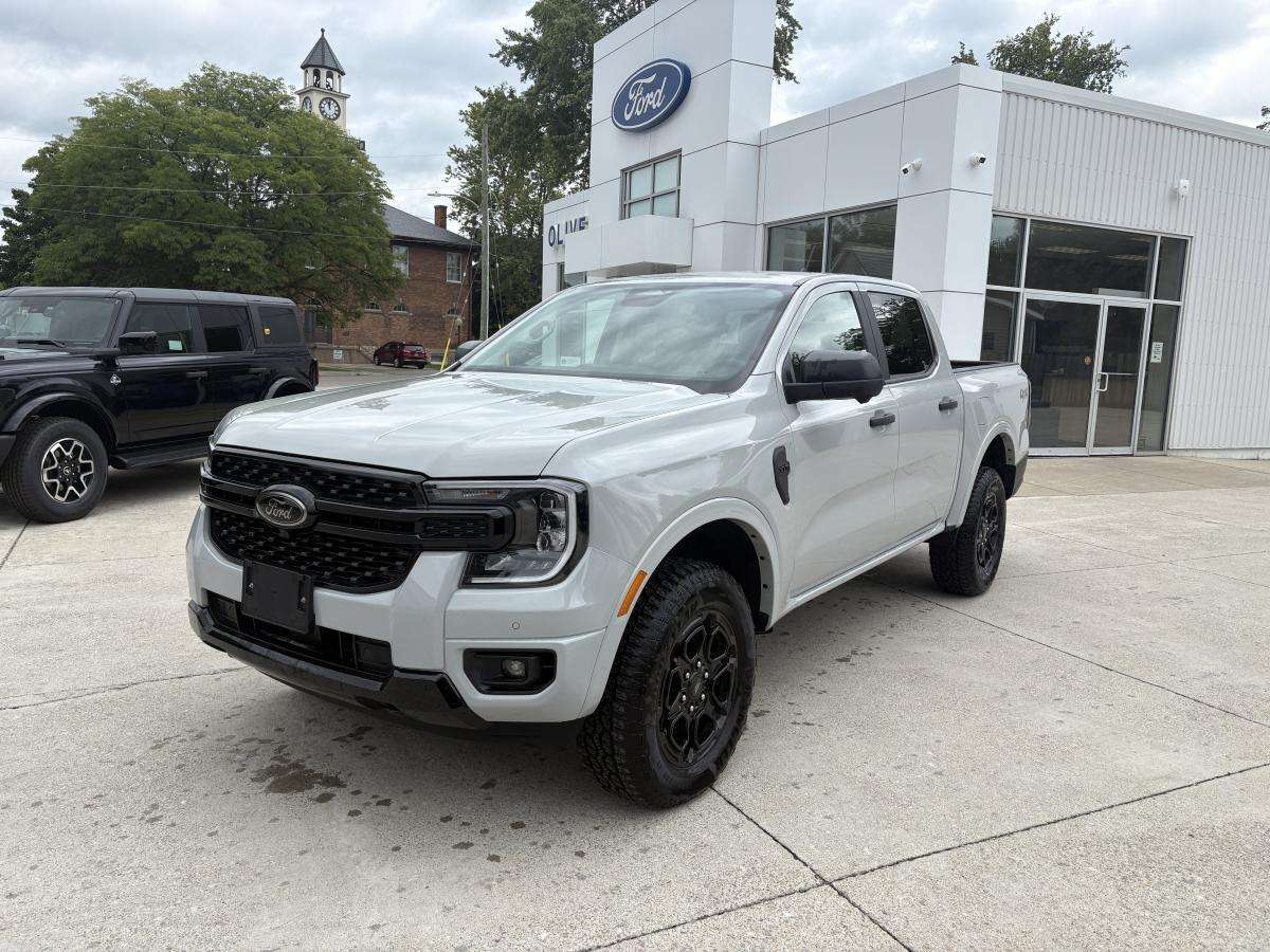 2026 Ford Ranger XLT 4WD SuperCrew 5' Box