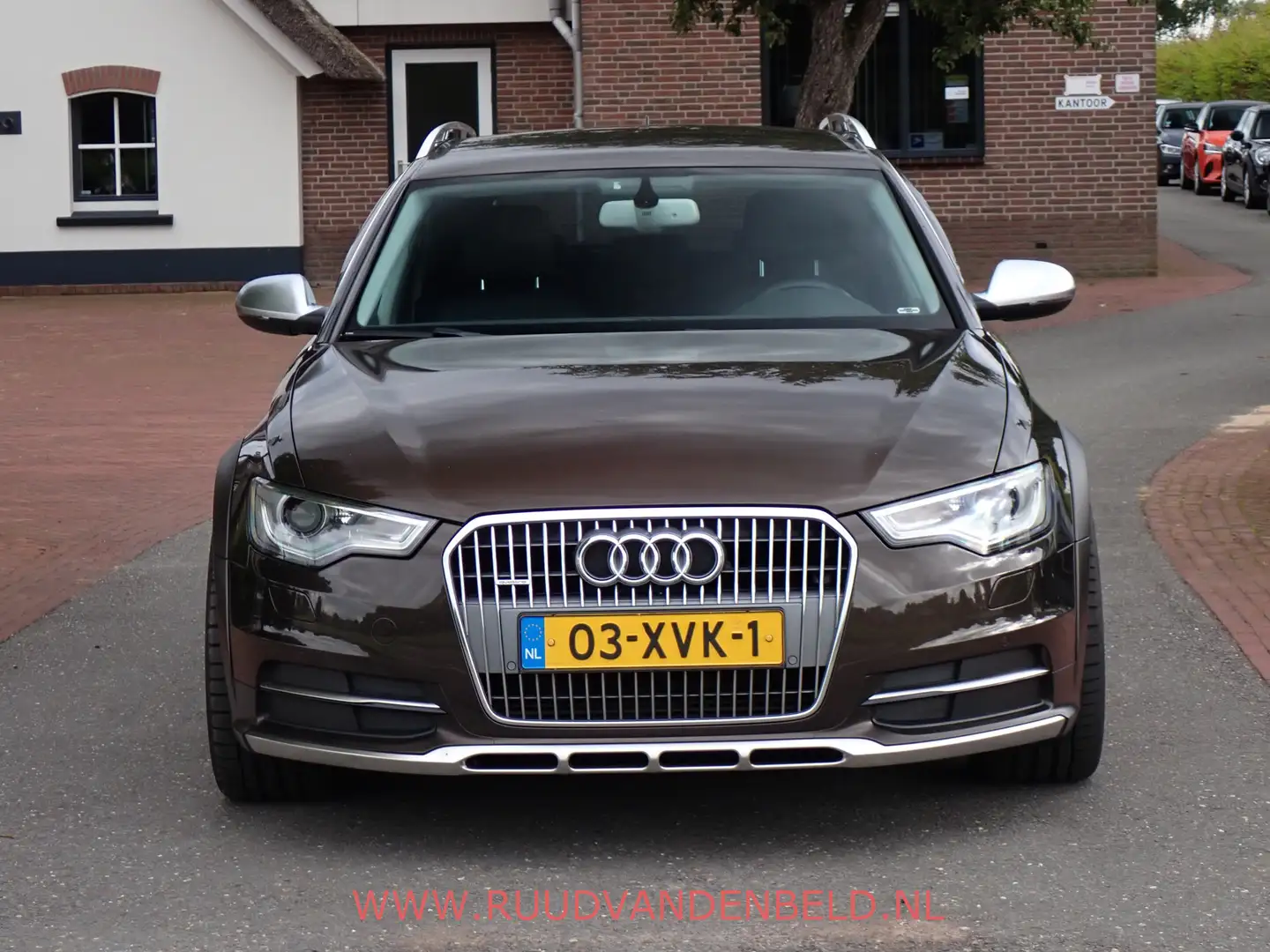 Audi A6 allroad 3.0TDI QUATTRO 245PK LUCHTVERING/TREKHAAK/CAMERA Bruin - 2