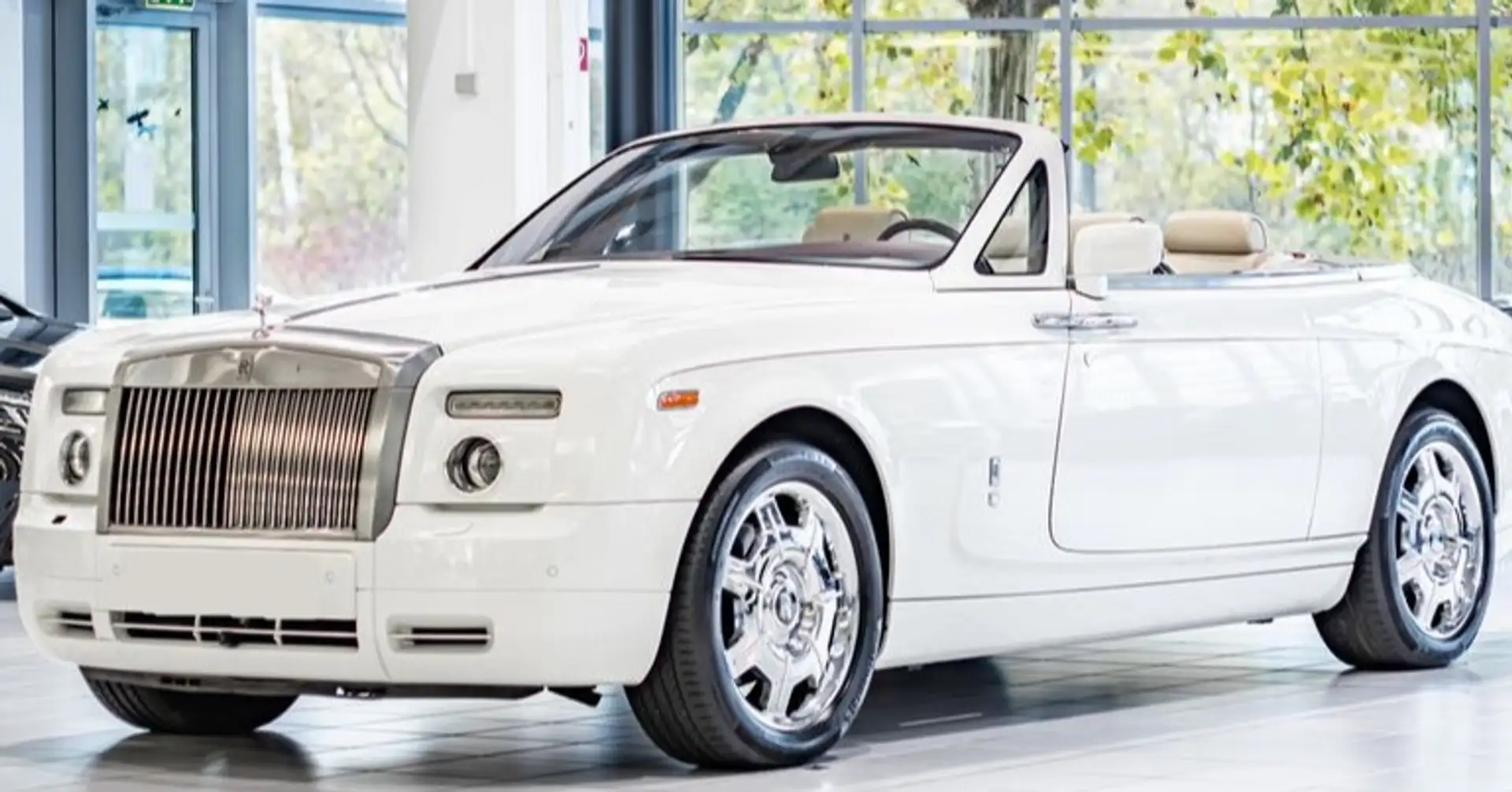 Rolls-Royce Phantom Drophead Coupé Білий - 1
