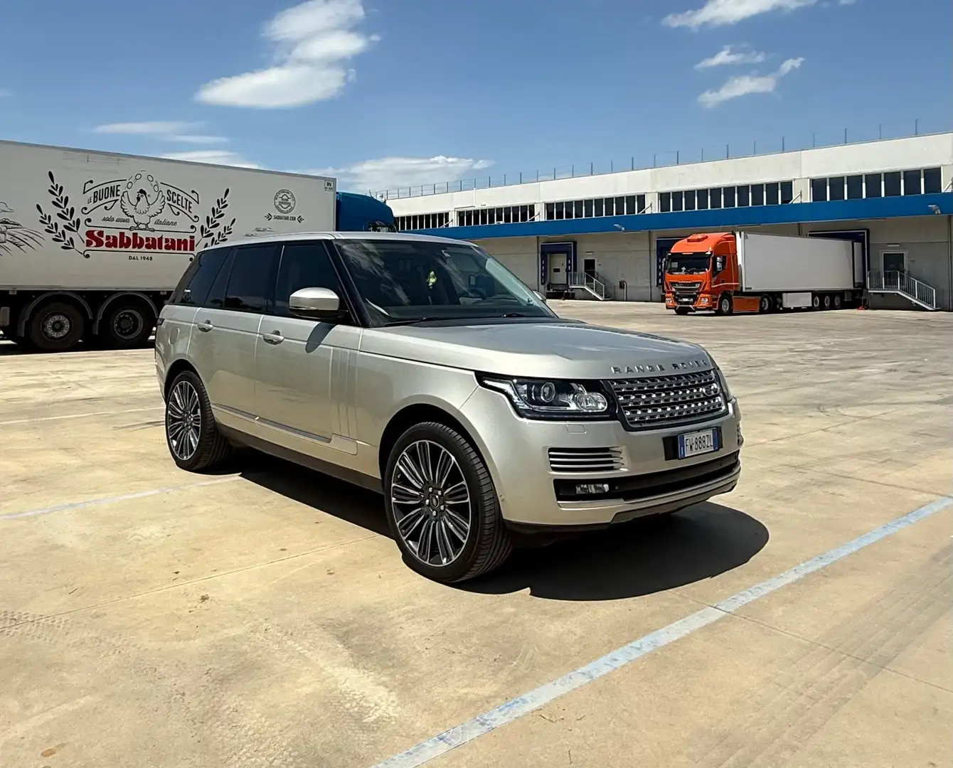 Land Rover Range Rover Range Rover IV 2013 4.4 sdV8 Autobiography auto Beige - 2