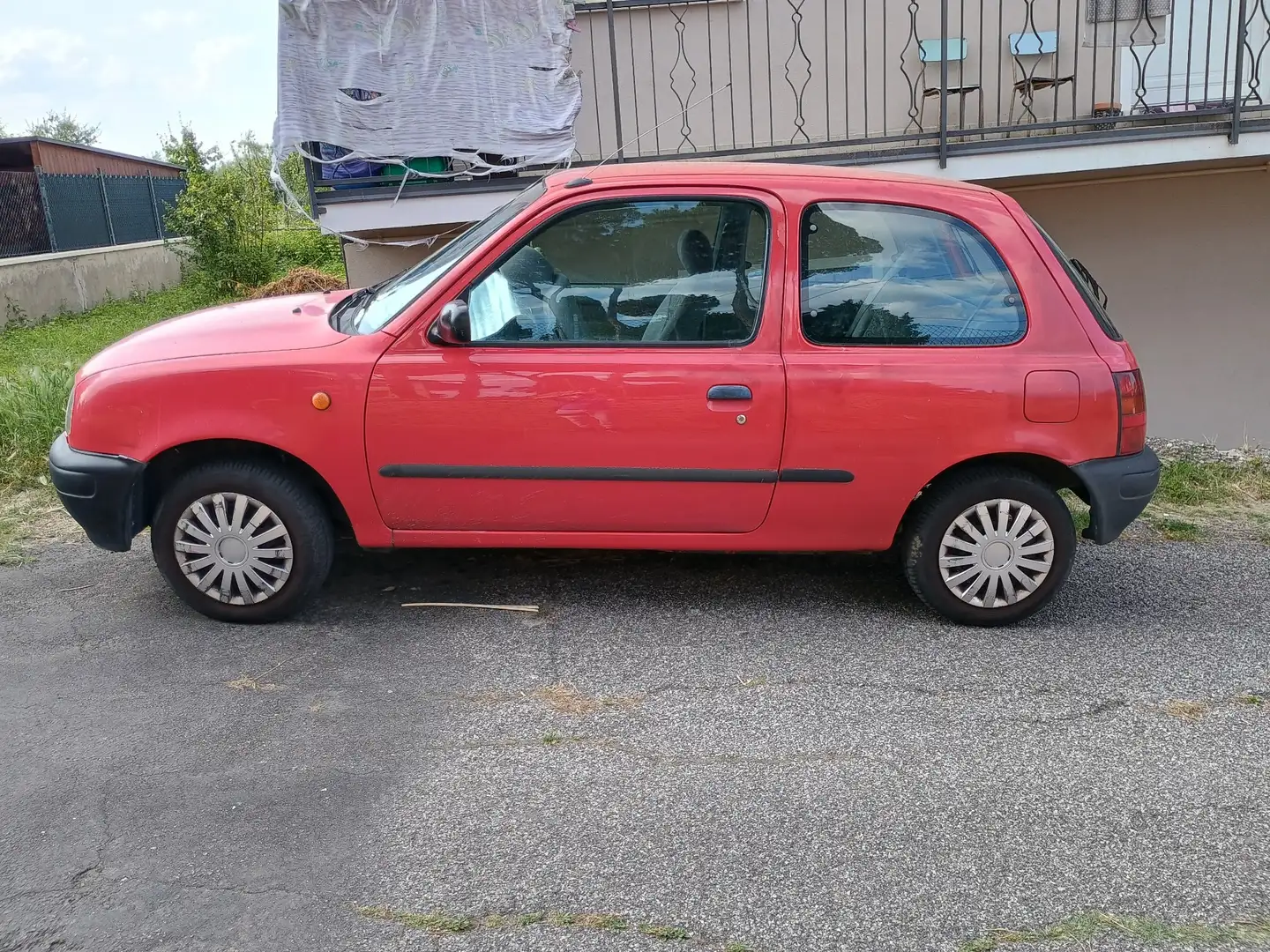 Nissan Micra 3p 1.0 16v LX - 1
