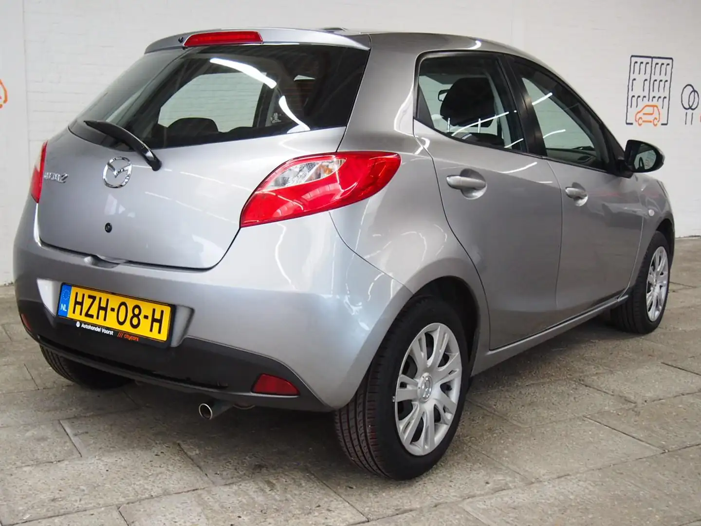 Mazda 2 1.3 TS (APK:Nieuw) Incl.Garantie Gris - 2