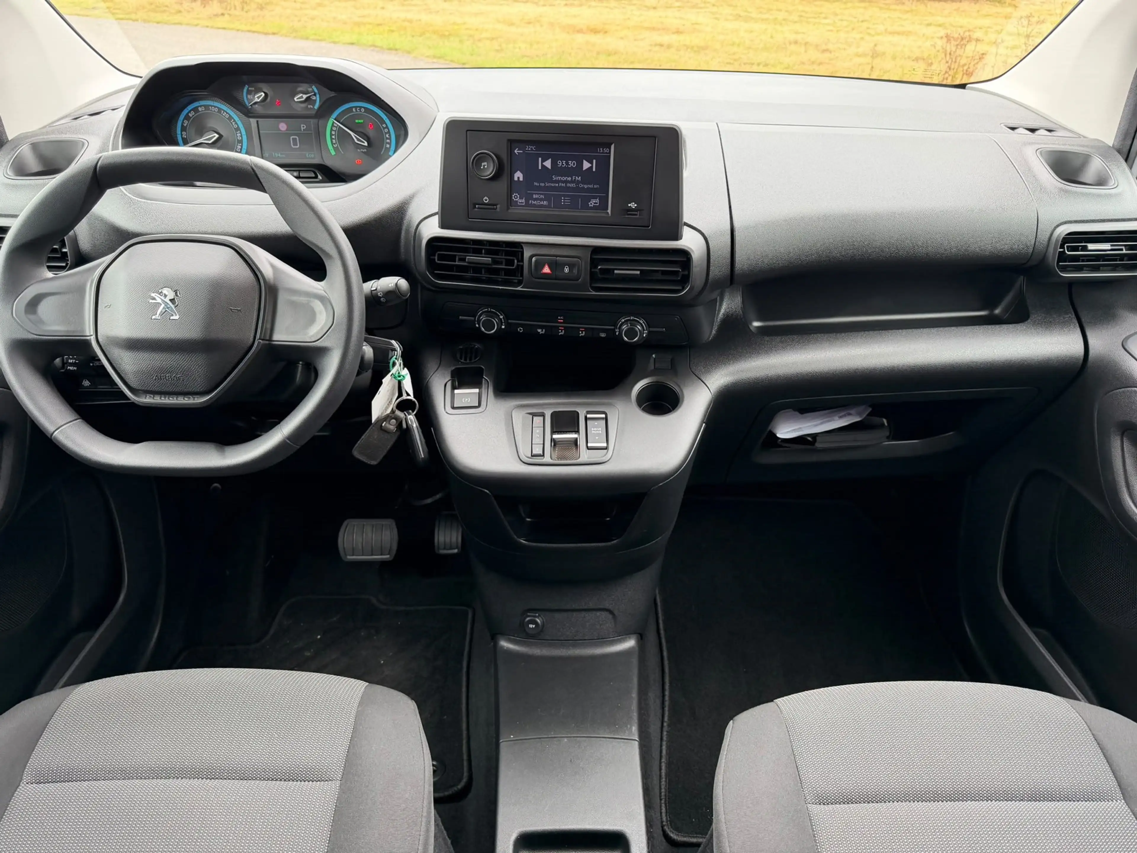 Peugeot e-Rifter EV Active Pack 50 kWh — photo 13