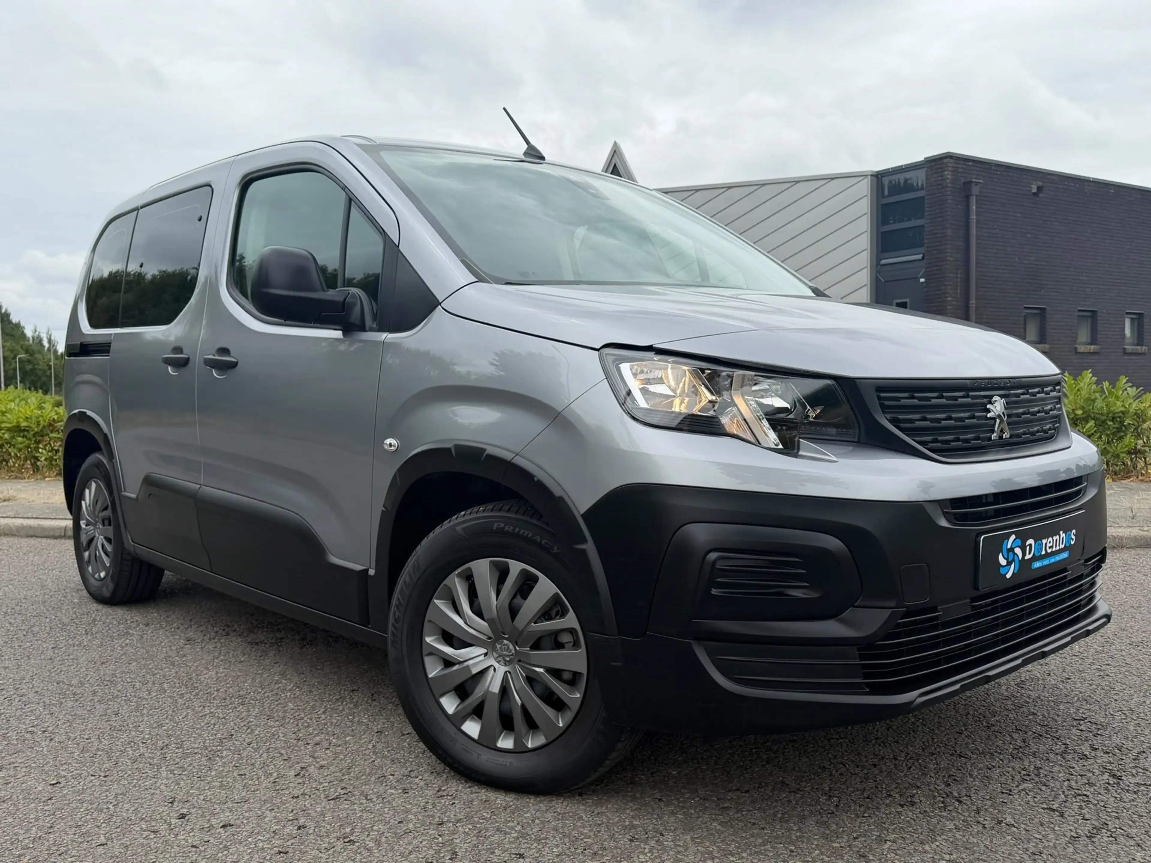 Peugeot e-Rifter EV Active Pack 50 kWh — photo 10