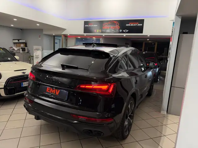 Audi SQ5 view 13