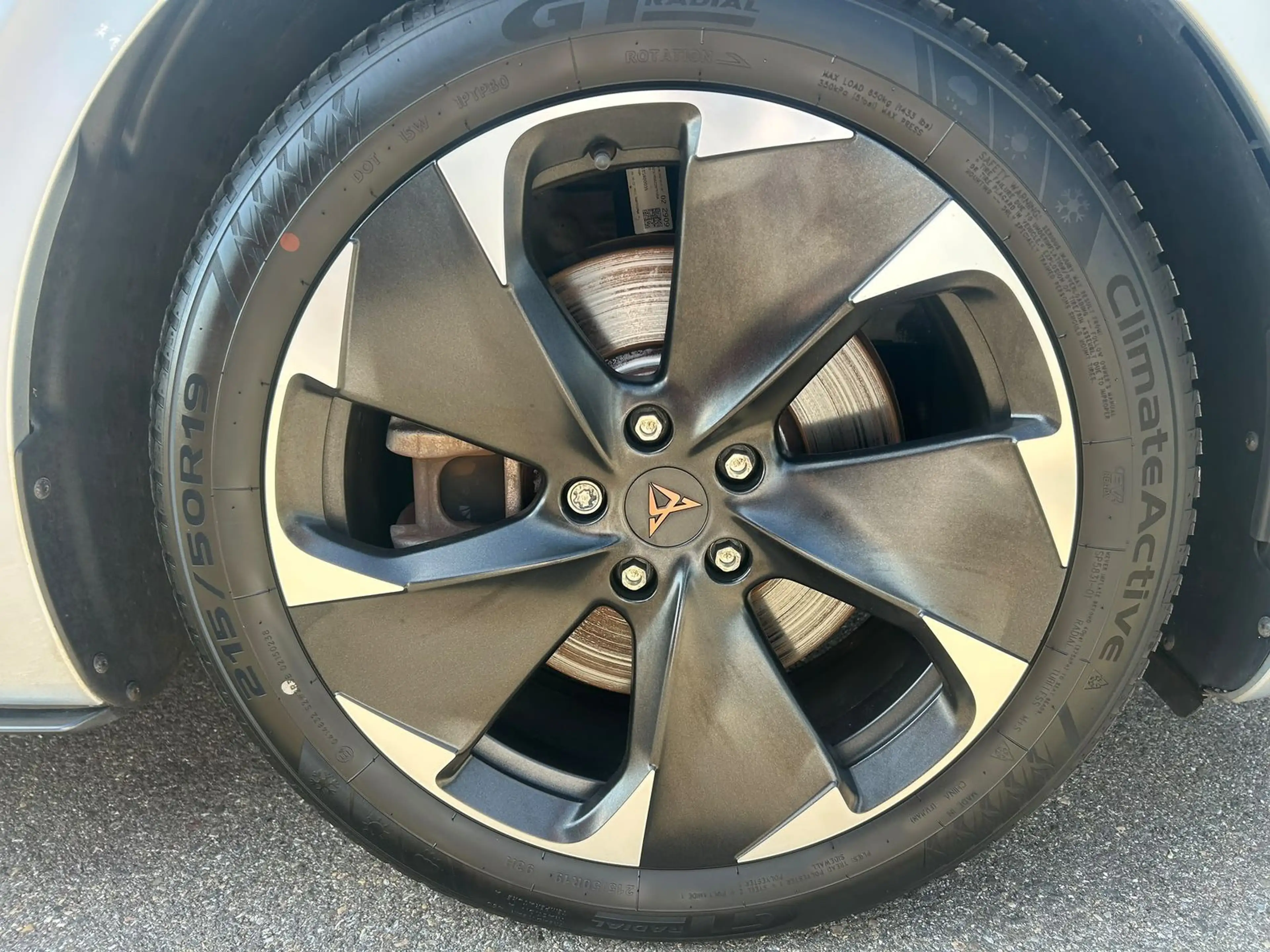 CUPRA Born 170 kW 58 kWh LED NAVI RFK ACC SH CarPlay — photo 8