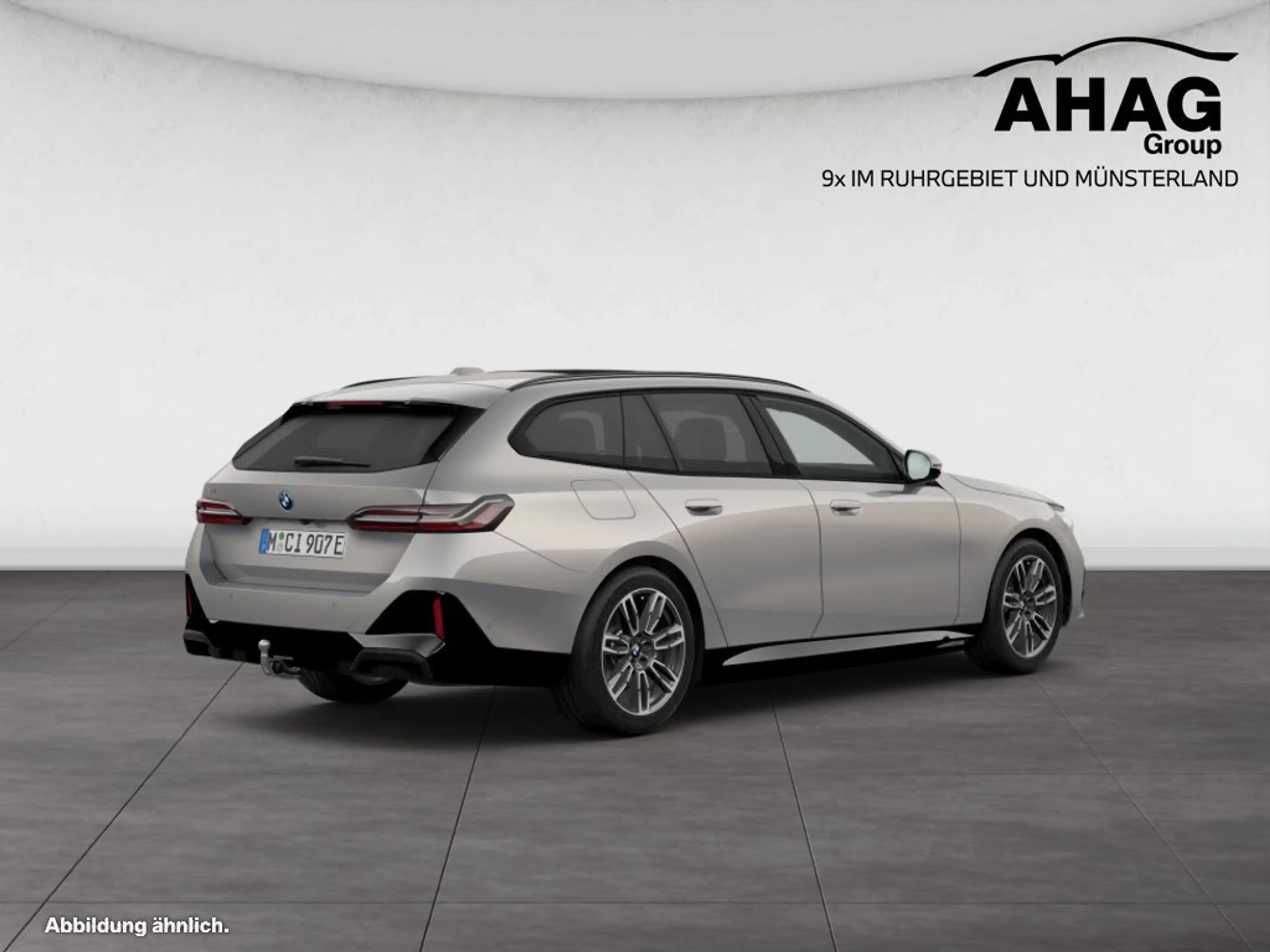 BMW 550 e xDrive Touring — photo 2