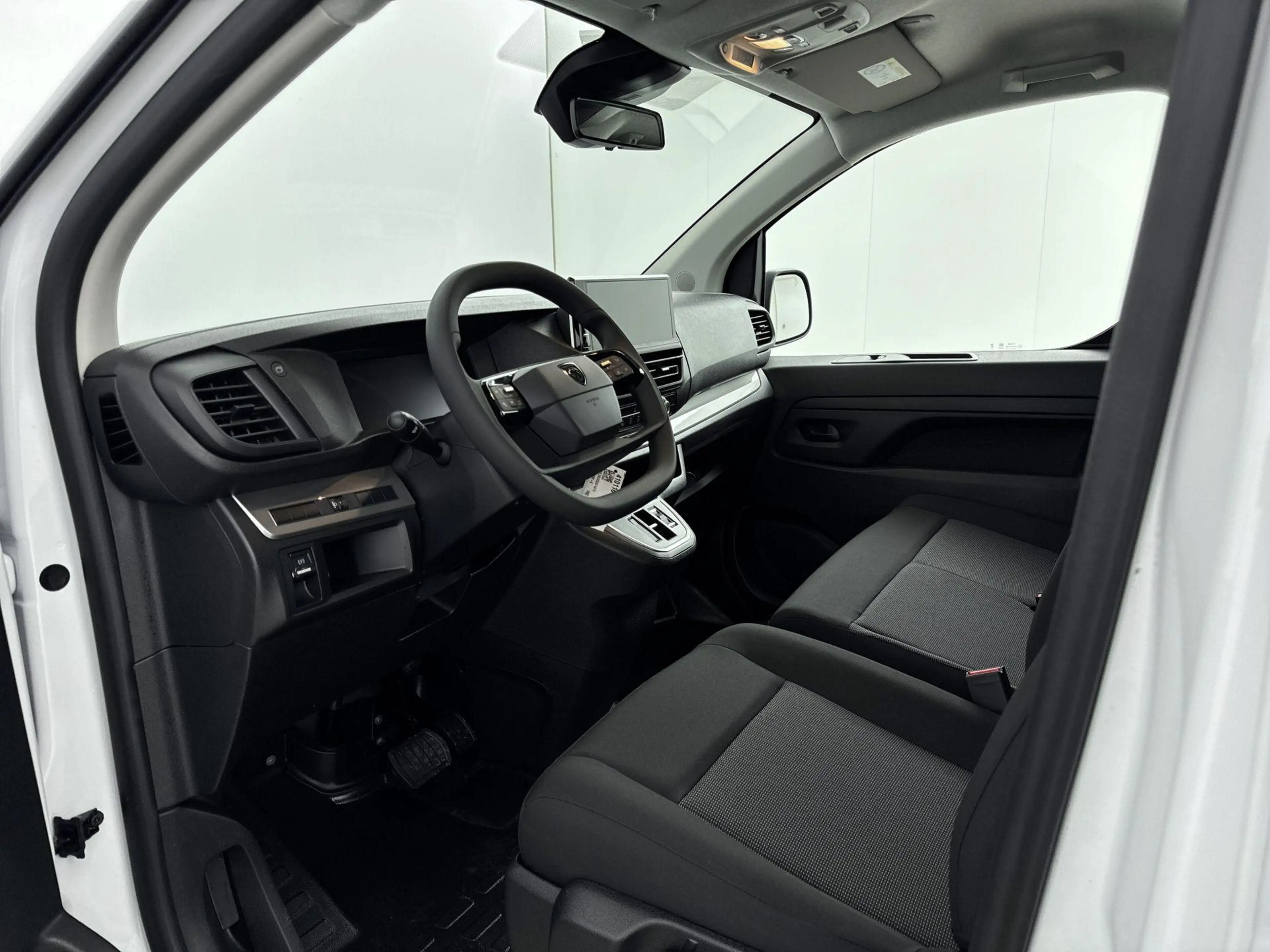 Peugeot e-Expert EV L2 75 kWh | 3-Zits | Achteruitrijcamera | Airco — photo 14
