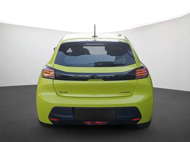 Peugeot 208 view 3