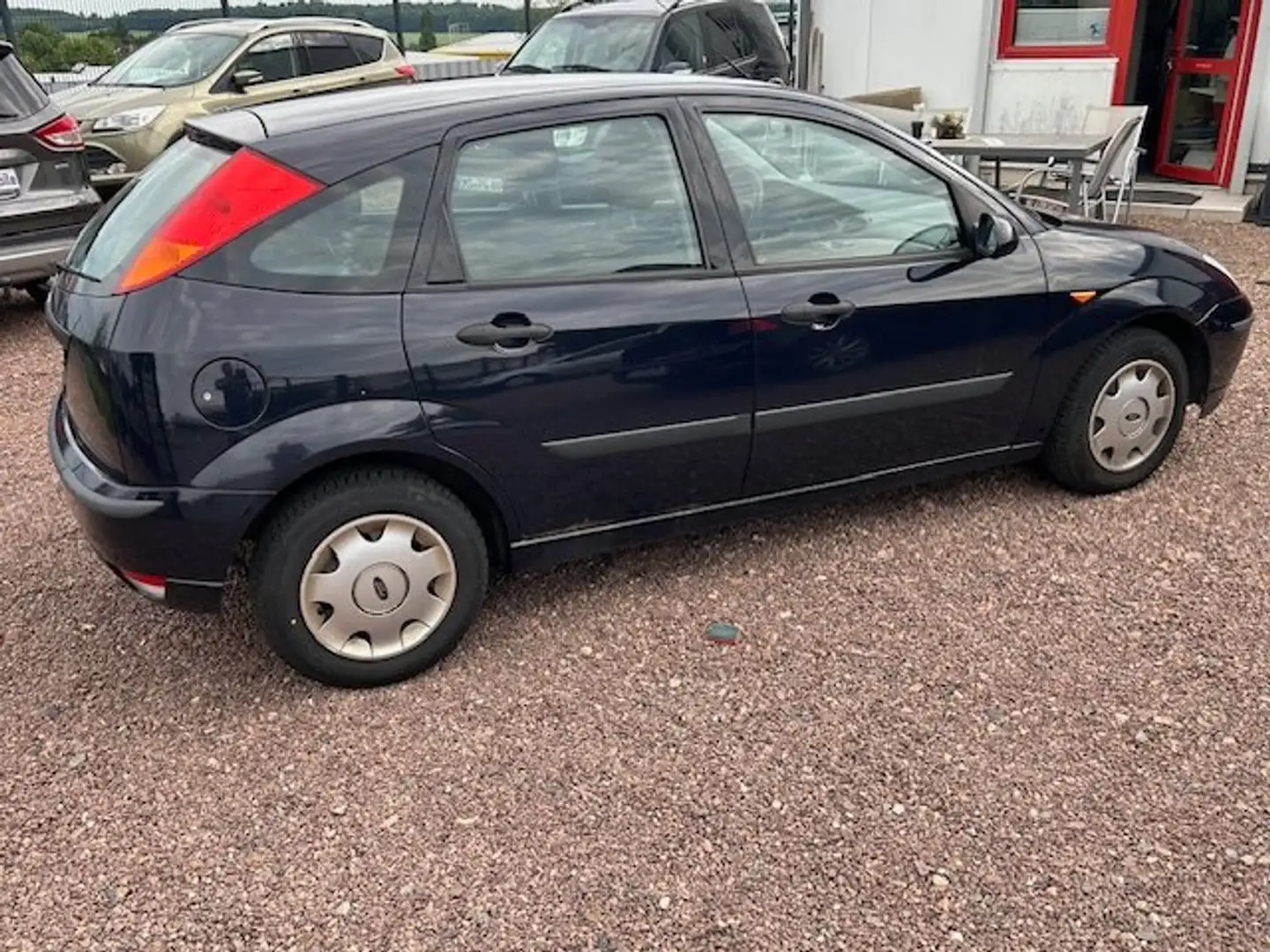 Ford Focus 1,6 *5 Türen*abnehmb. AHK* Tüv 8-2025 Bleu - 1
