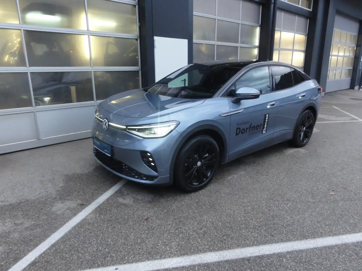 Volkswagen ID.5 ID.5 GTX 220 kW / 77kWh GTX Grau - 1