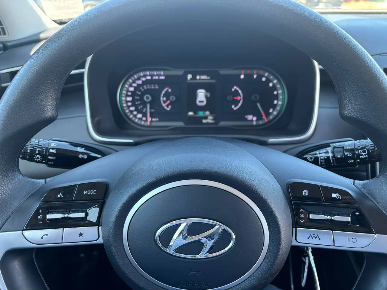 Hyundai TUCSON снимка Hyundai TUCSON