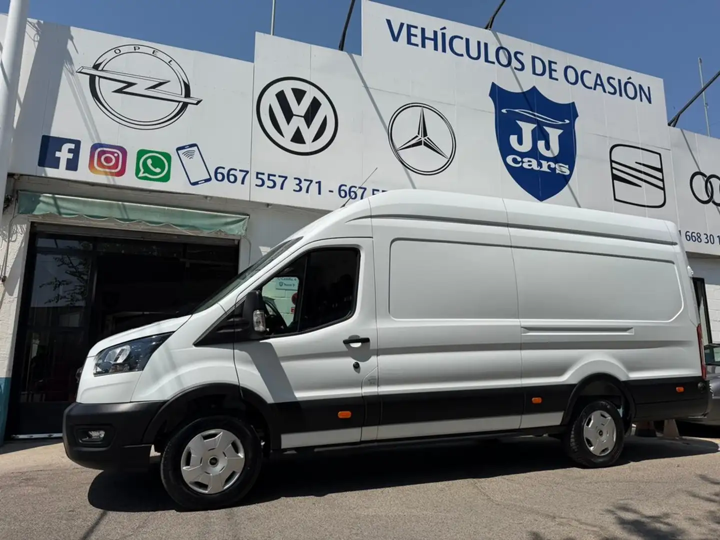 Ford Transit 350 96kW L4H3 Van Trend RWD Blanco - 1