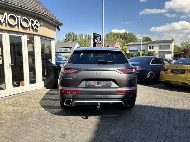 DS Automobiles DS 7 Crossback view 5