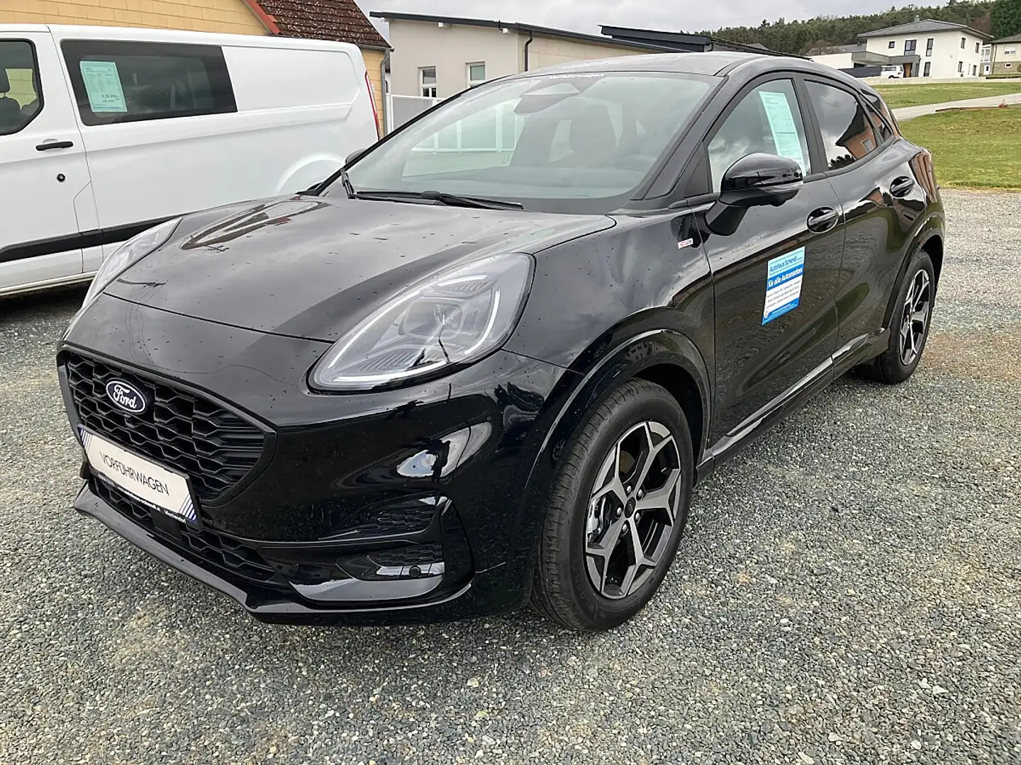 Ford Puma 1,0 EcoBoost Hybrid ST-Line Schwarz - 1