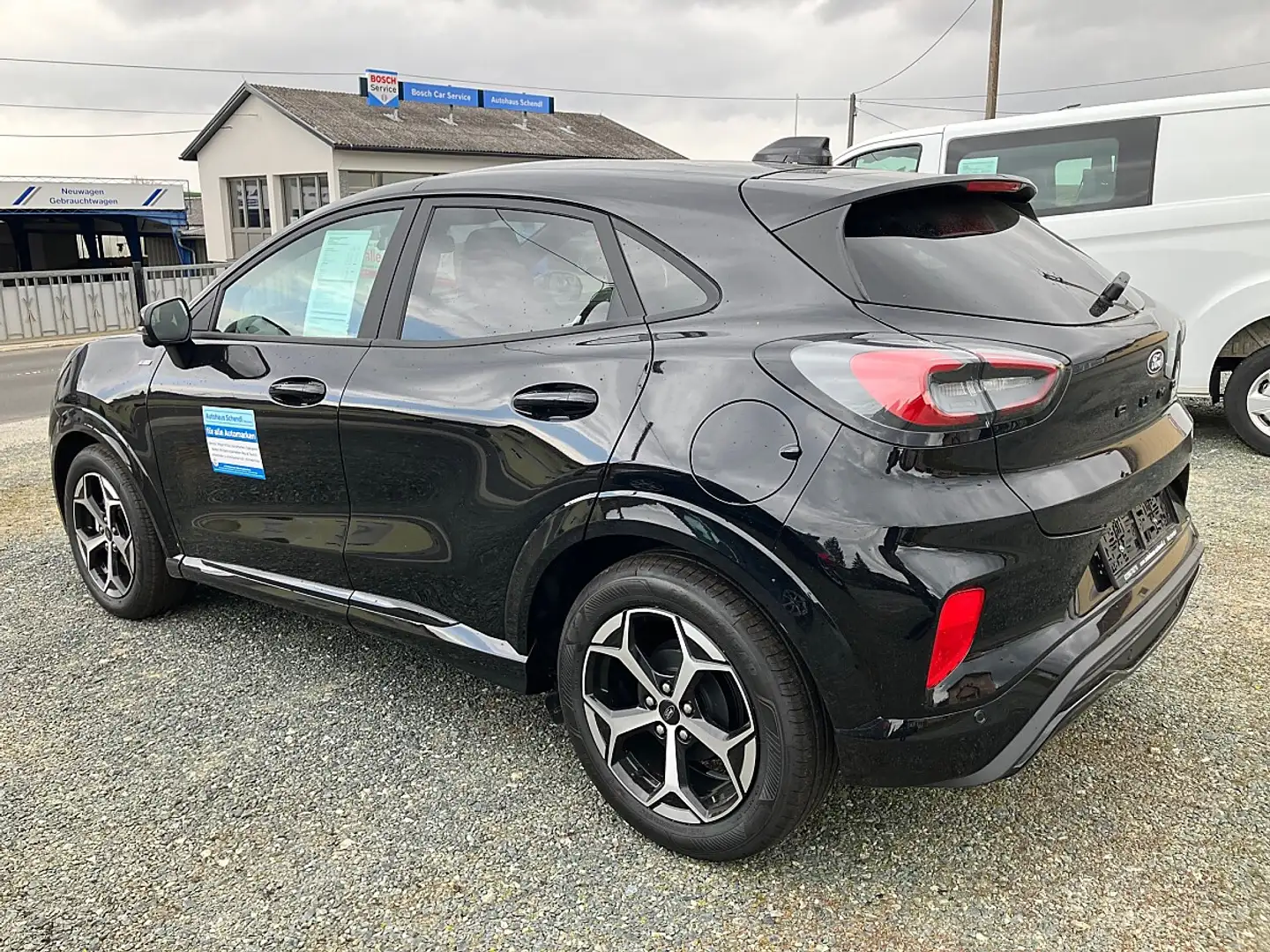 Ford Puma 1,0 EcoBoost Hybrid ST-Line Schwarz - 2