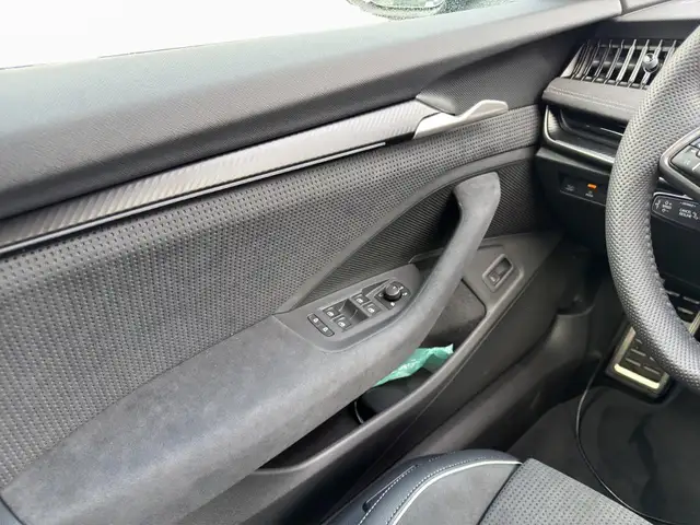 Skoda Superb view 14