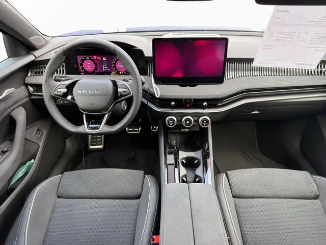 Skoda Superb view 9