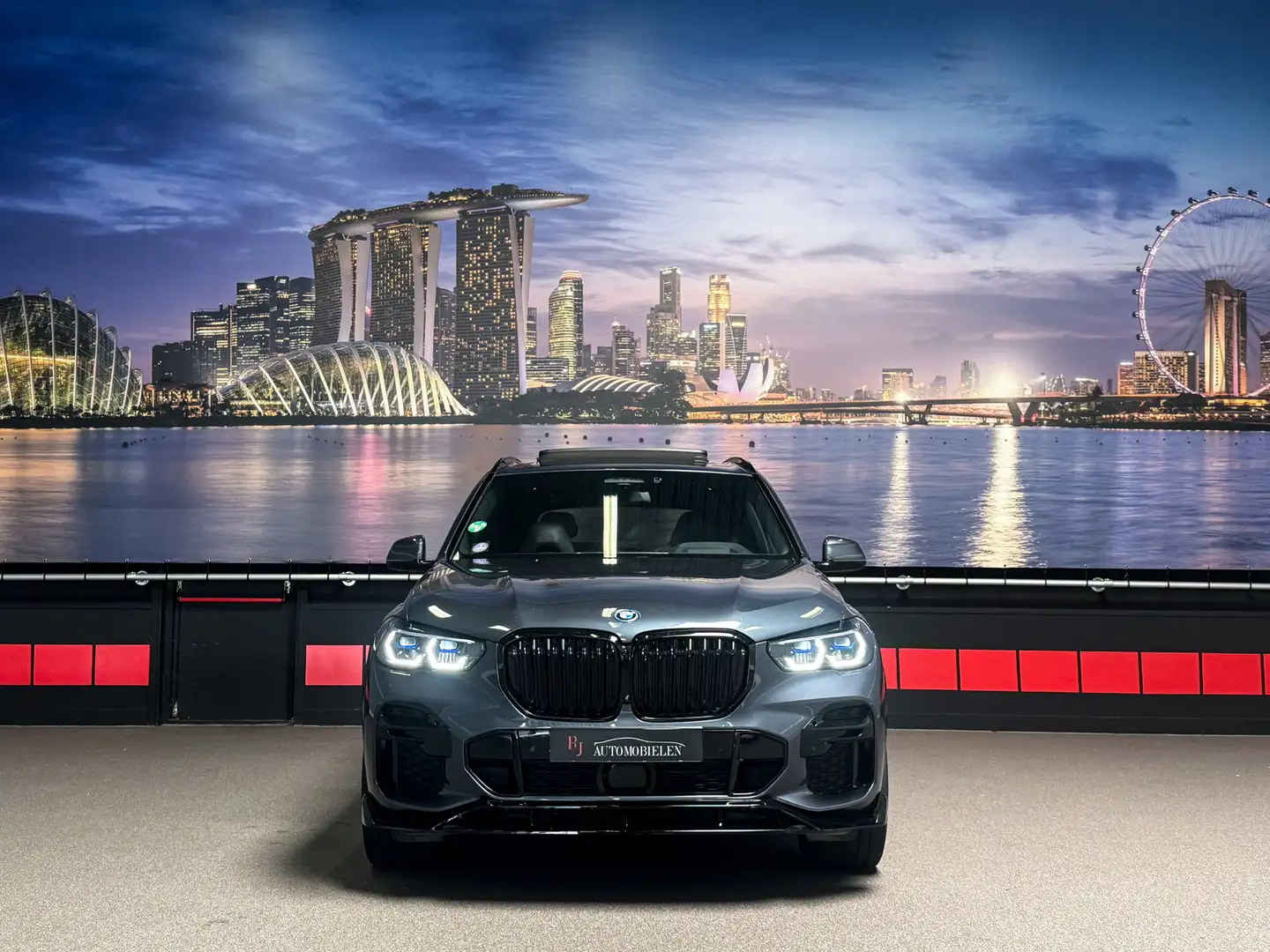 BMW X5 xDrive45e |Laser|M stoelen|Panorama|Stoelkoeling|3 Gris - 2