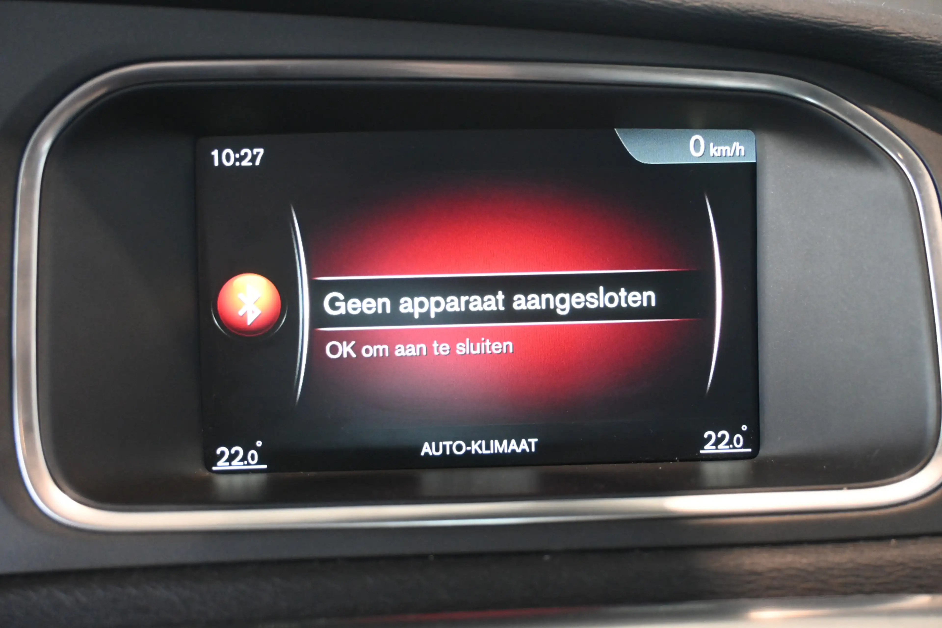 Volvo V40 1.6 T2 Momentum Clima Cruise control Navigatie Cam — photo 11
