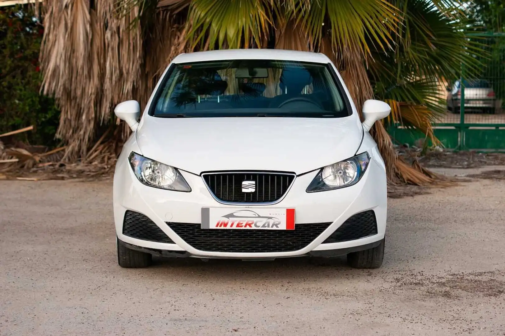 SEAT Ibiza ES - Ber5 1.2 TDI DPF EU5, Reference, 2010 - 2012 Blanc - 2