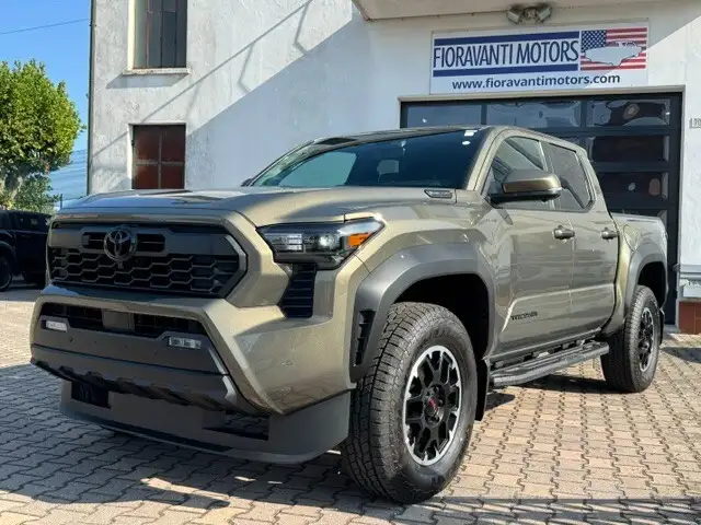 Toyota Tacoma TRD OFF-ROAD 4x4 2026