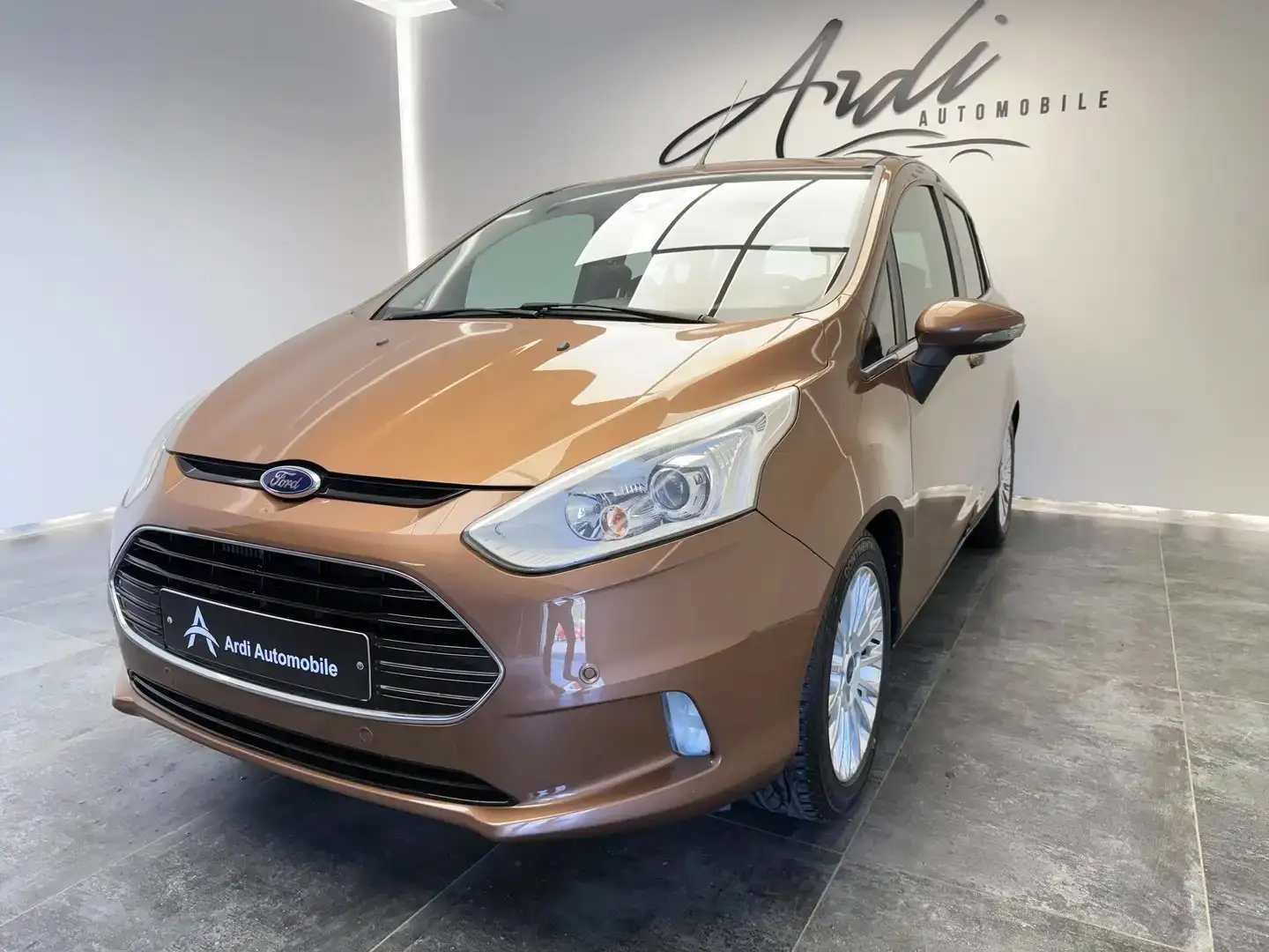 Ford B-Max 1.0 EcoBoost *BLUETOOTH*AIRCO*GARANTIE 12 MOIS* Brun - 1