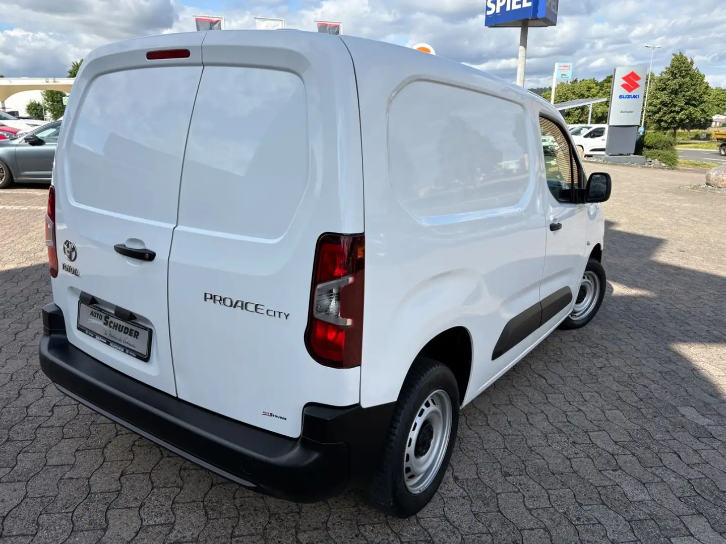 Toyota Proace Diesel Blanc - 2