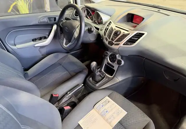 Ford Fiesta view 7
