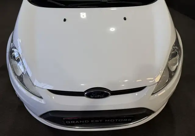 Ford Fiesta view 4