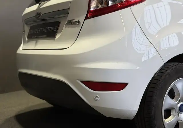 Ford Fiesta view 16