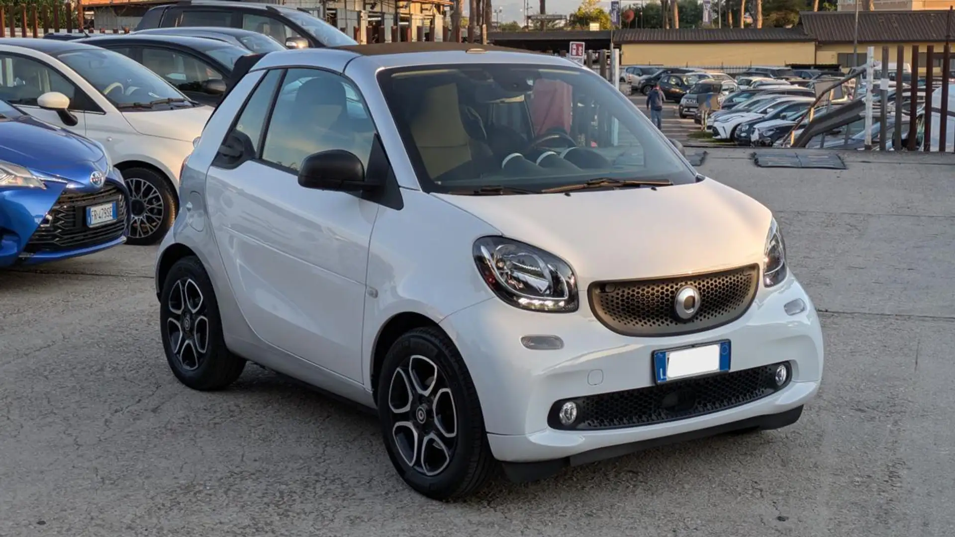 smart forTwo CABRIO Bianco - 2