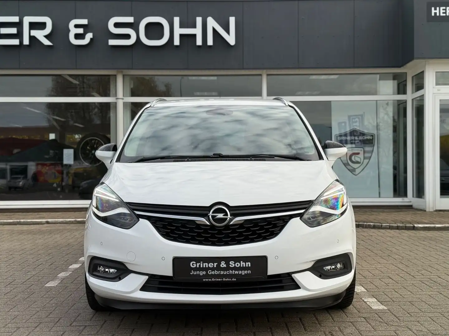 Opel Zafira C Innovation,7-Sitzer,Winter,AHK.3,99% Weiß - 2