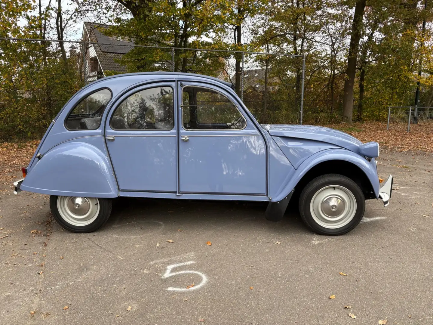 Citroen 2CV 2CV6 Club, NL auto, slechts 14.000 km!!! aantoonba Blauw - 2