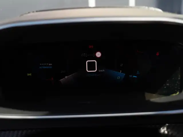 Peugeot 208 view 21