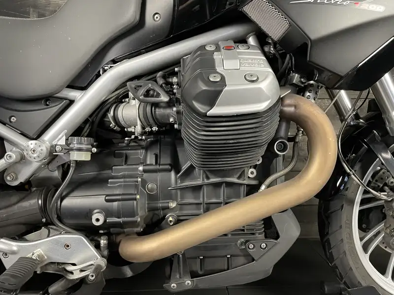 Moto Guzzi Stelvio 1200 - foto 5