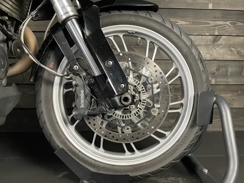 Moto Guzzi Stelvio 1200 - foto 6